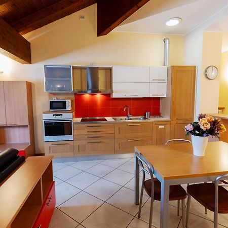 Ferienwohnung Residenza Il Castello Sondrio Exterior foto