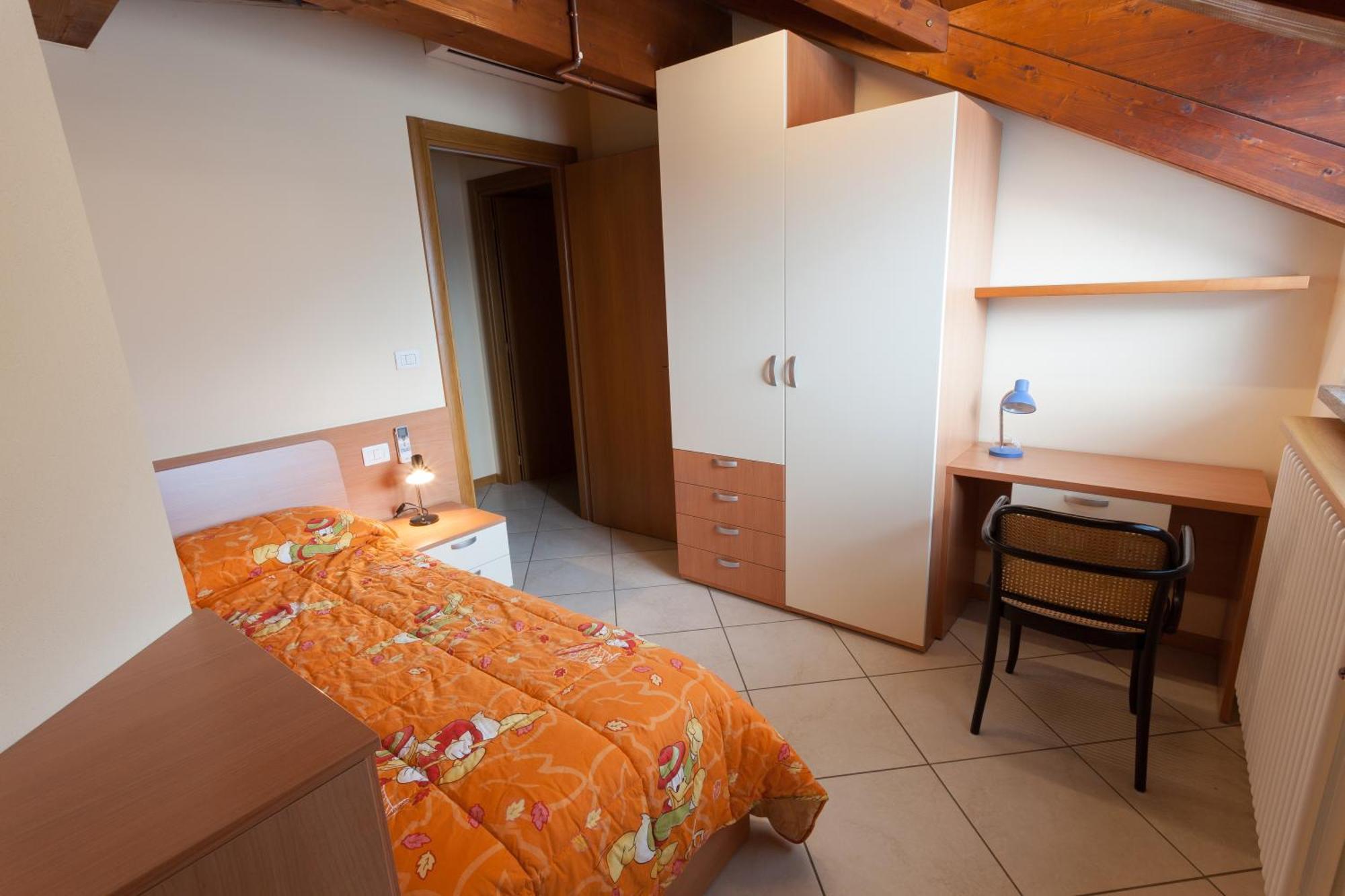 Ferienwohnung Residenza Il Castello Sondrio Zimmer foto