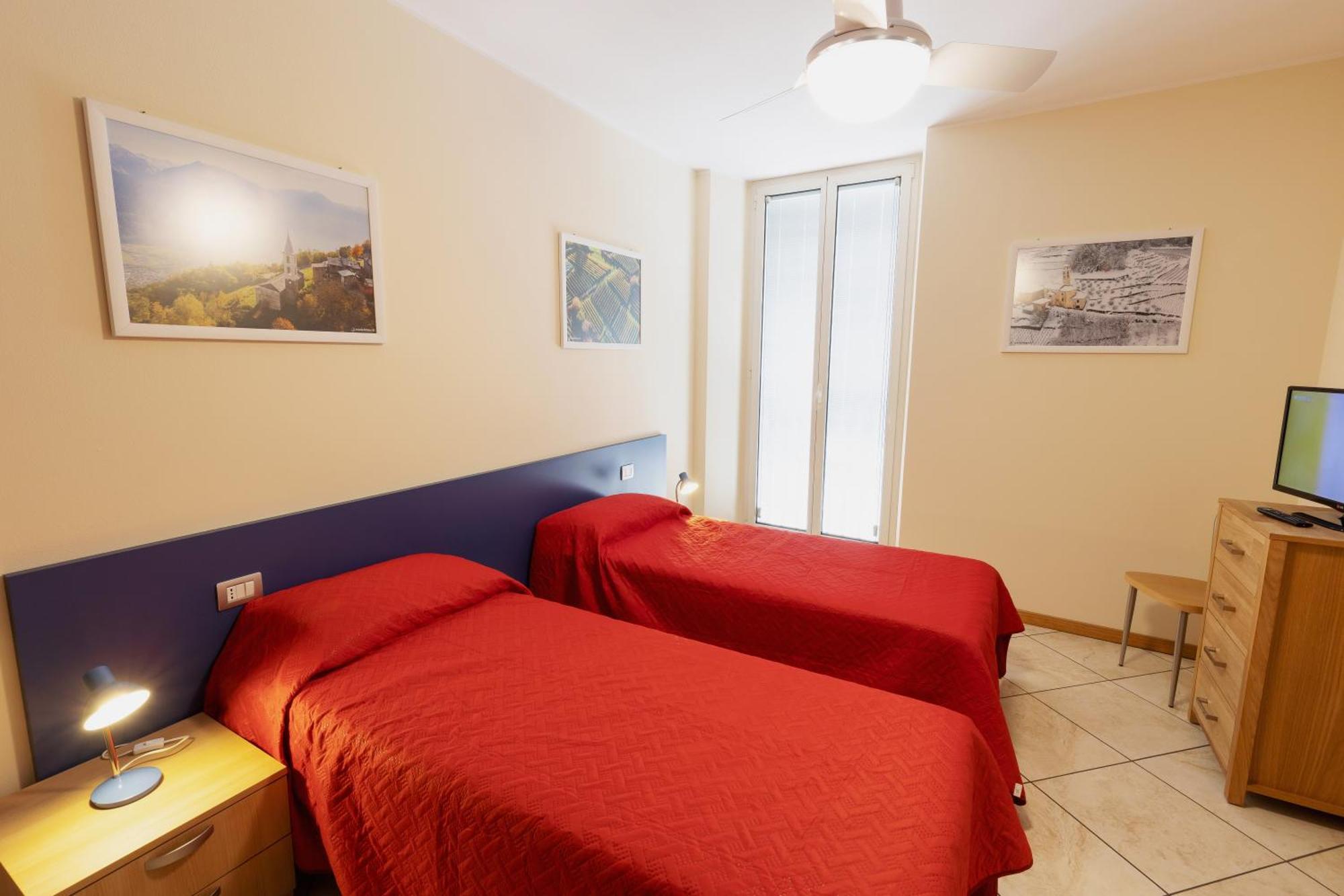 Ferienwohnung Residenza Il Castello Sondrio Zimmer foto