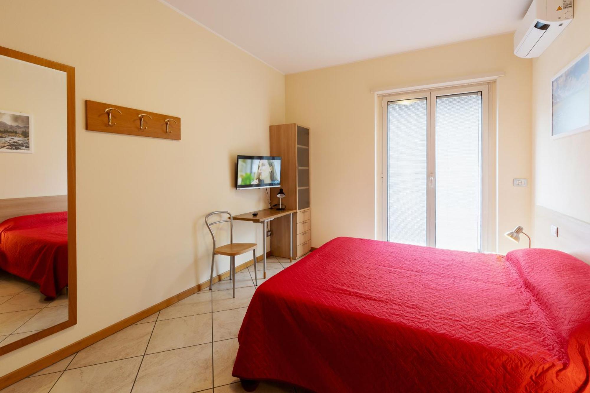 Ferienwohnung Residenza Il Castello Sondrio Zimmer foto
