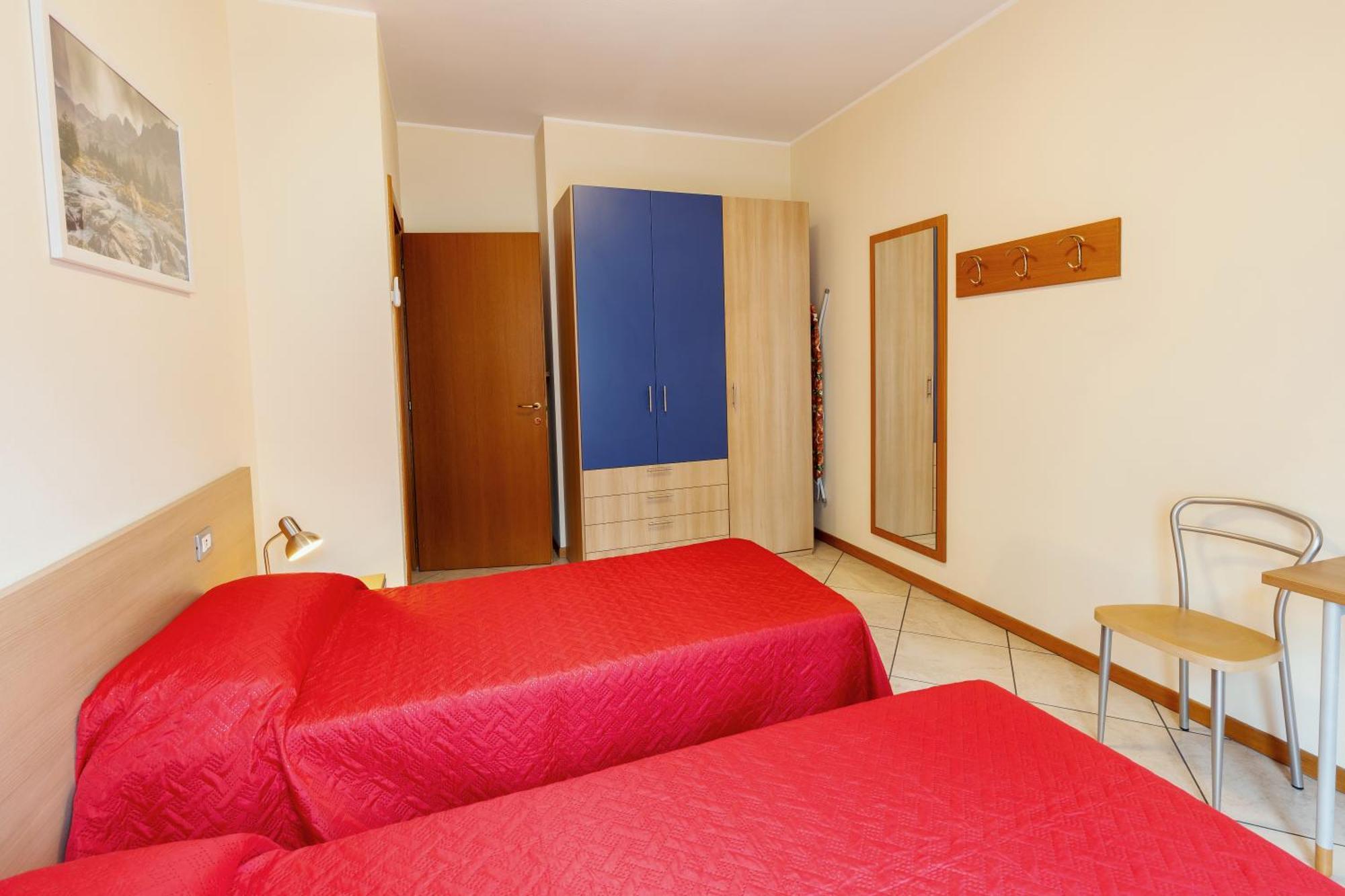 Ferienwohnung Residenza Il Castello Sondrio Zimmer foto