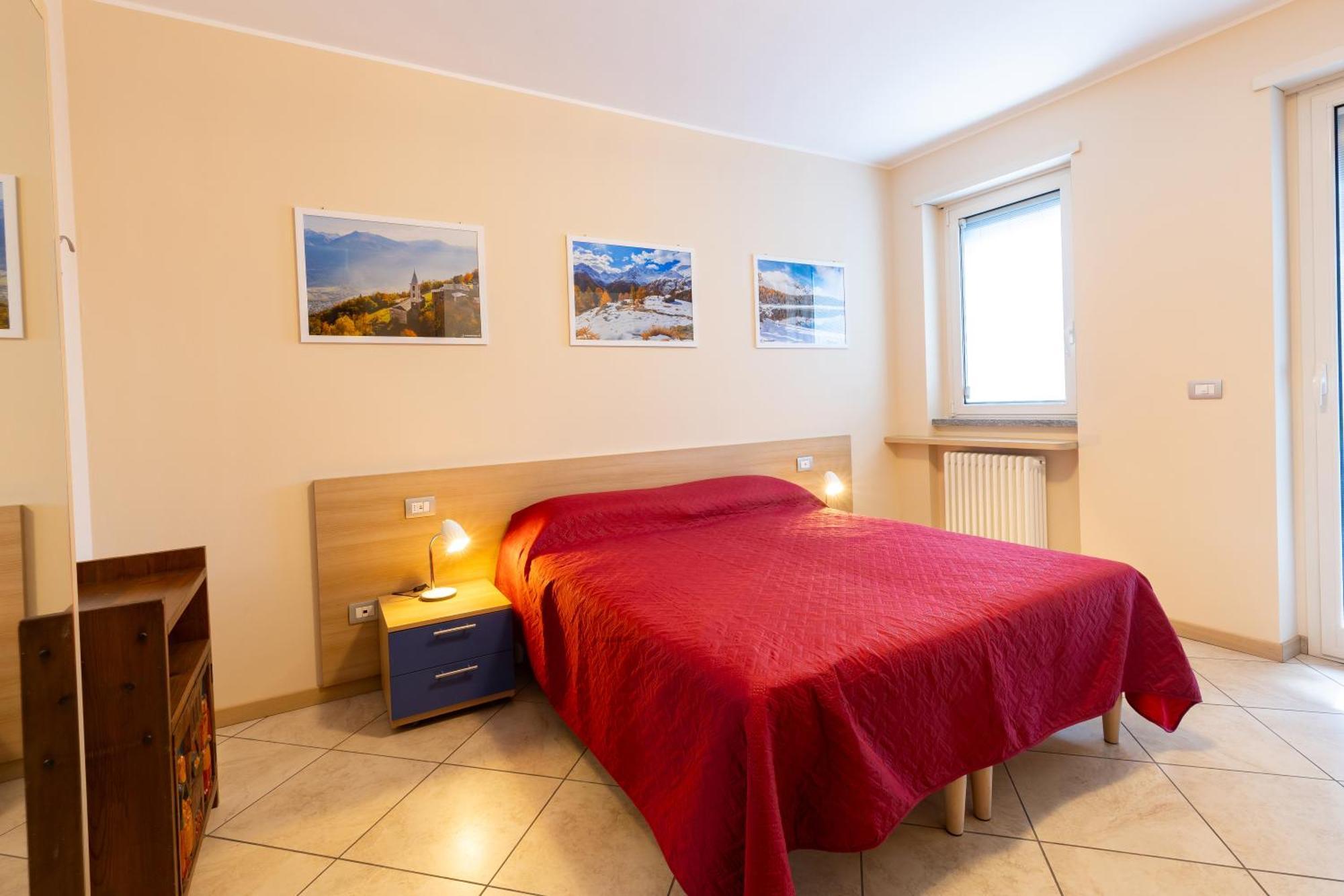 Ferienwohnung Residenza Il Castello Sondrio Exterior foto