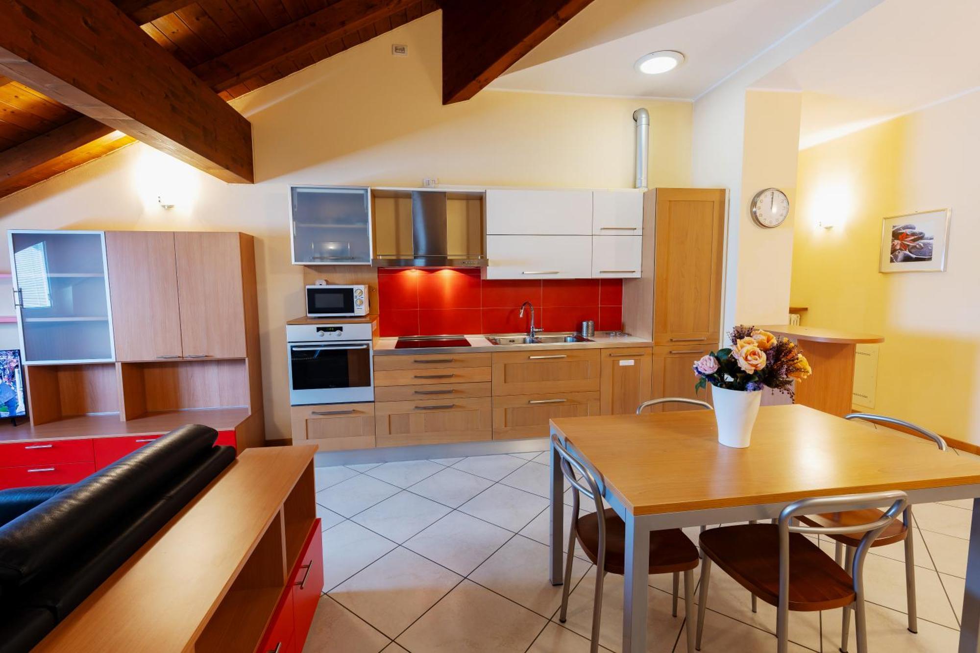 Ferienwohnung Residenza Il Castello Sondrio Exterior foto